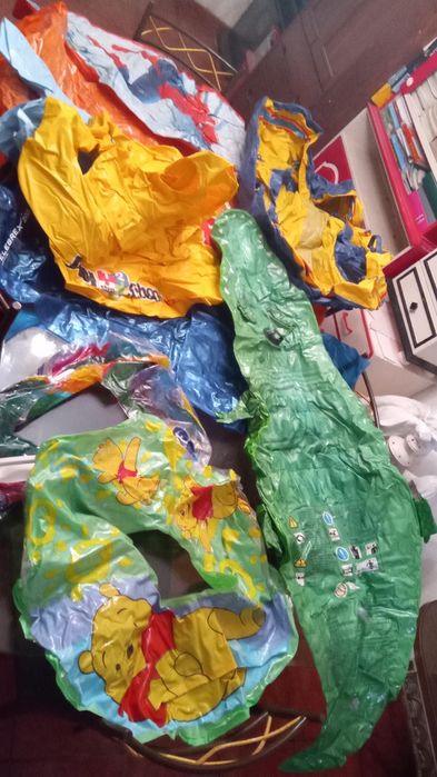 Conjunto de Insufláveis Diversos de Criança