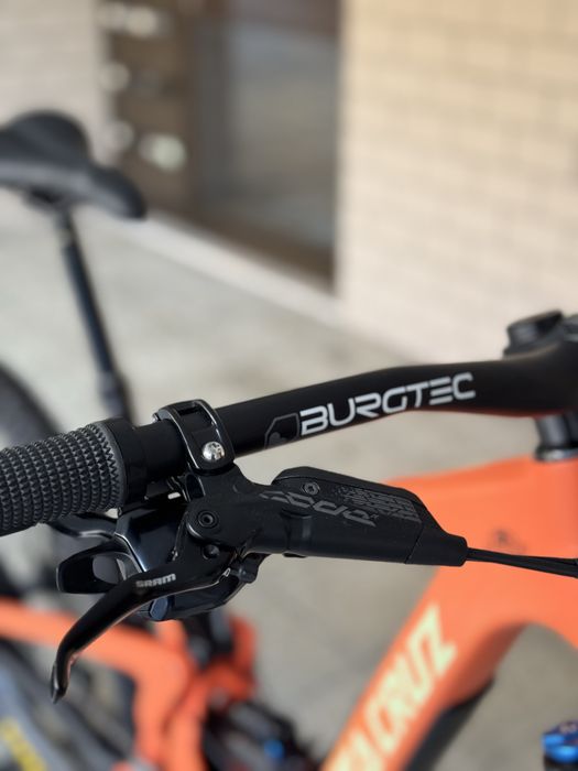 Bicicleta Santa Cruz Bronson C