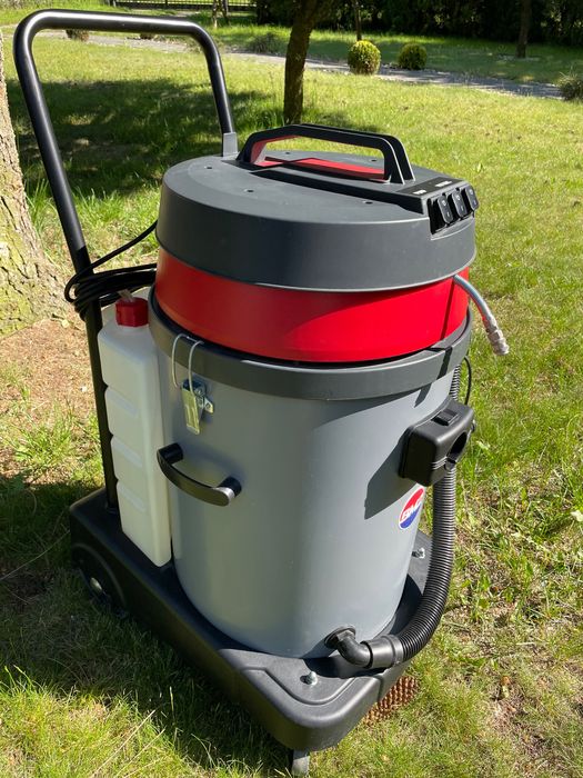 BIEMMEDUE EX80 P profesjonalny odkurzacz piorący dwusilnikowy.