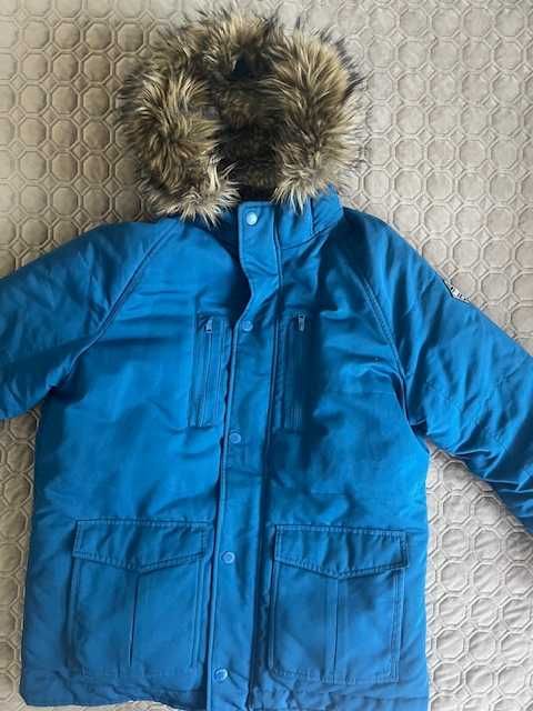 Продам мужскую зимнею куртку HOLLISTER