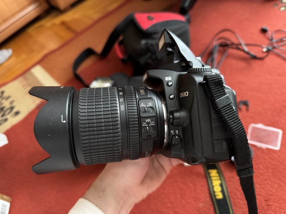 Фотоапарат nikon d90 чудовий стан повний комплект