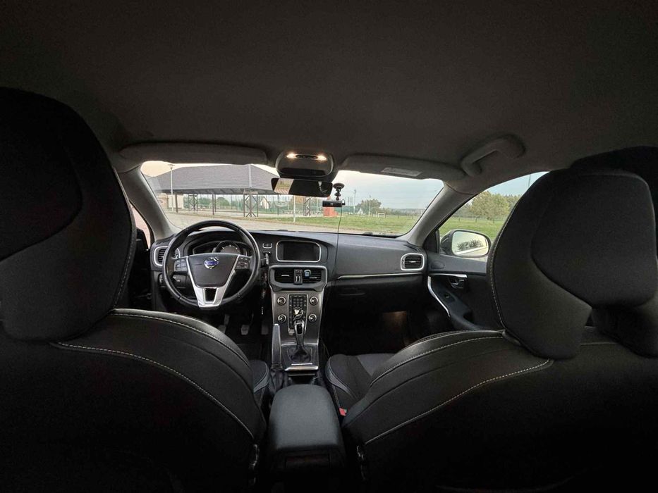 Volvo V40 Webasto! Mały przebieg!