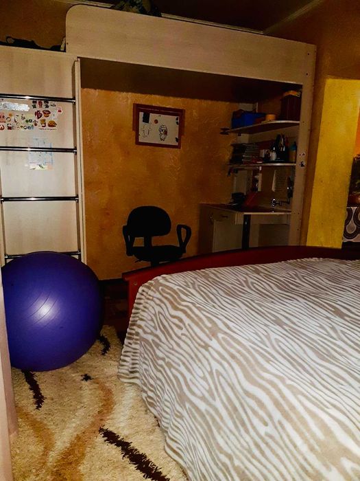 Продаж будинку Шкільний (ділянка 6,5 соток примикає до Валів)