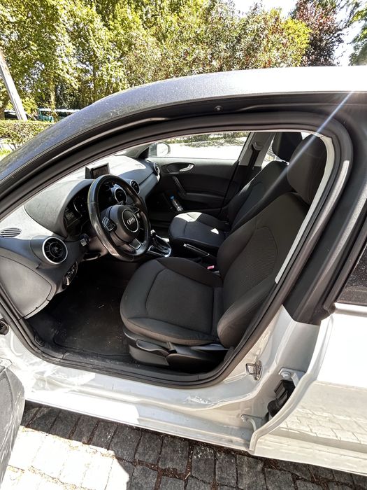 Audi A1 1.6tdi DSG 2012