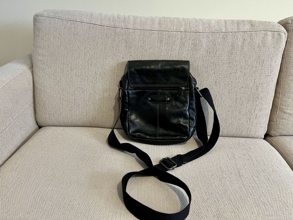 Bolsa tiracolo homem Camel em pele genuina como nova