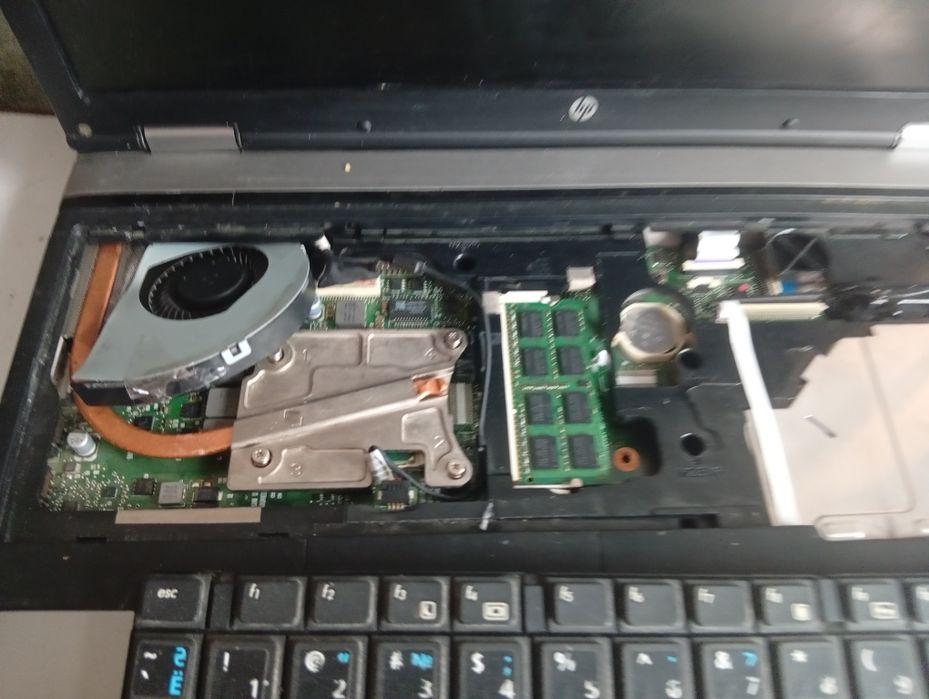 Ноутбуки hp ProBook6550b на запчастини