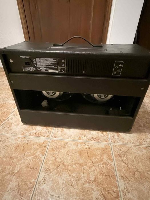 Amplifixador de guitarra Harley Benton