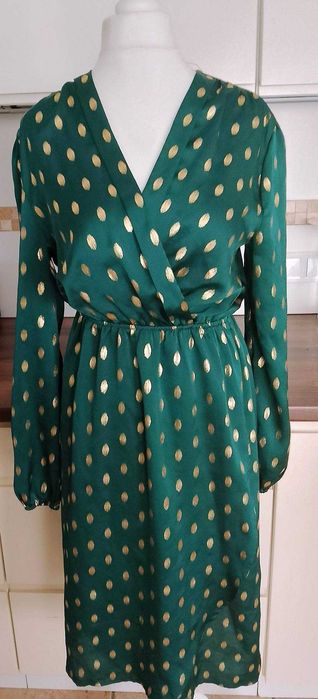 Apricot sukienka w odcieniu butelkowej zieleni z łezkami 36/38 - S/M.