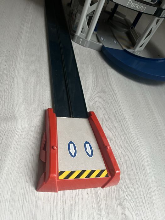 Parking garaż dla samochodów aut Mercedes benz zabawka dla dziecka