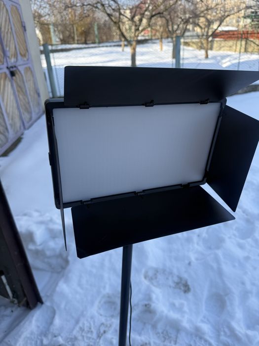 Професійне світло, з штативом