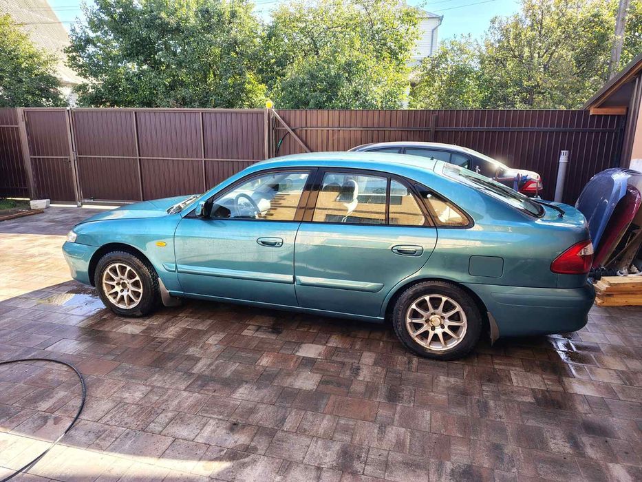 Mazda 626 2.0 2000р