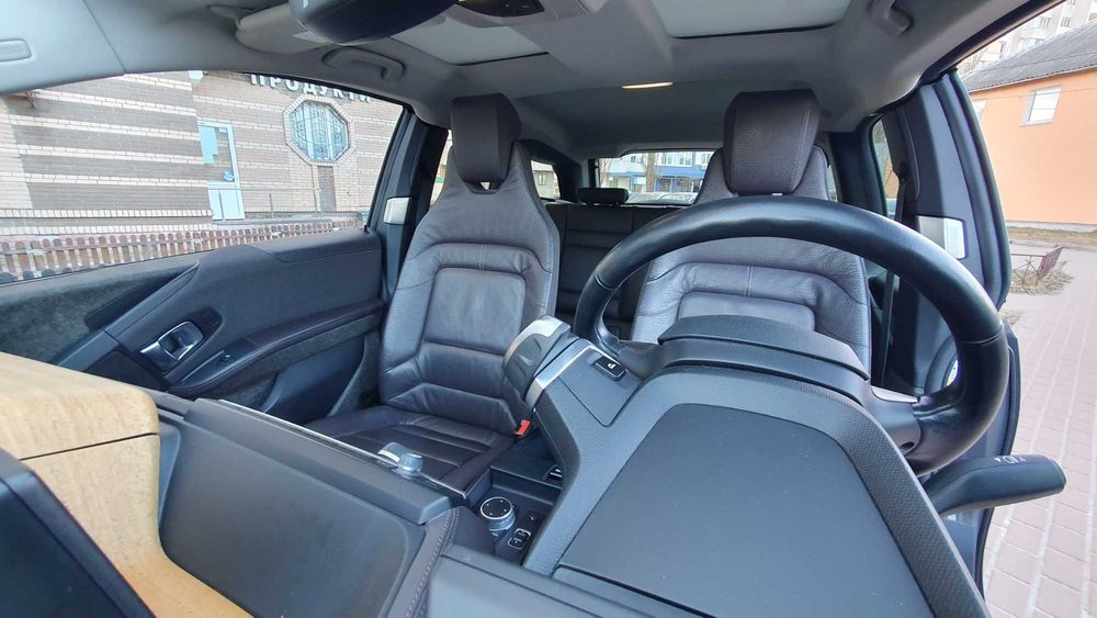BMW i3 2015 року