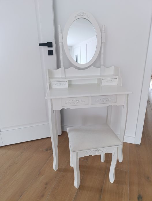 Toaletka+ taboret