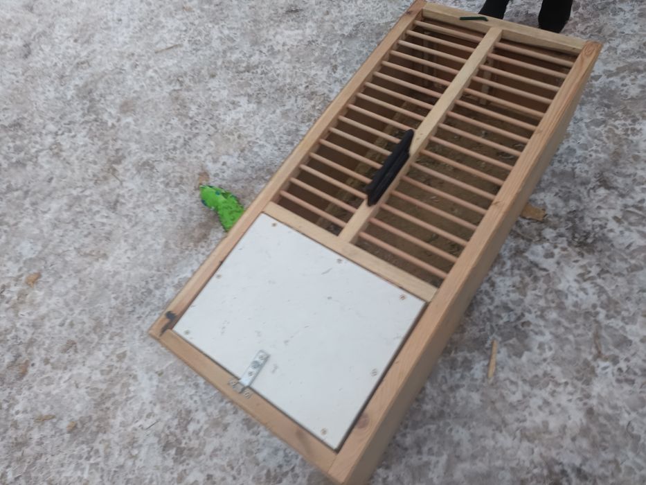 Sprzedam klatki 2  sztuki do ptaków MOŻLIWOŚĆ WYSYŁKI