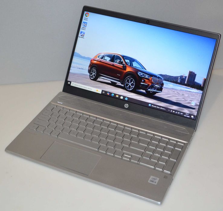 HP Pavilion 15-cs3055wm