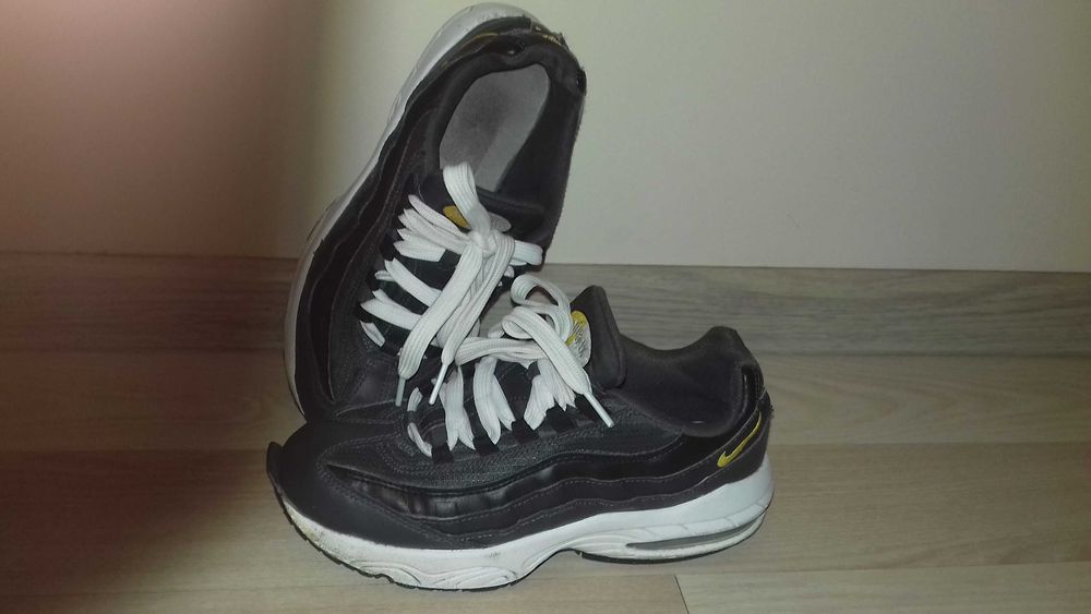 Buty nike ai max r. 34