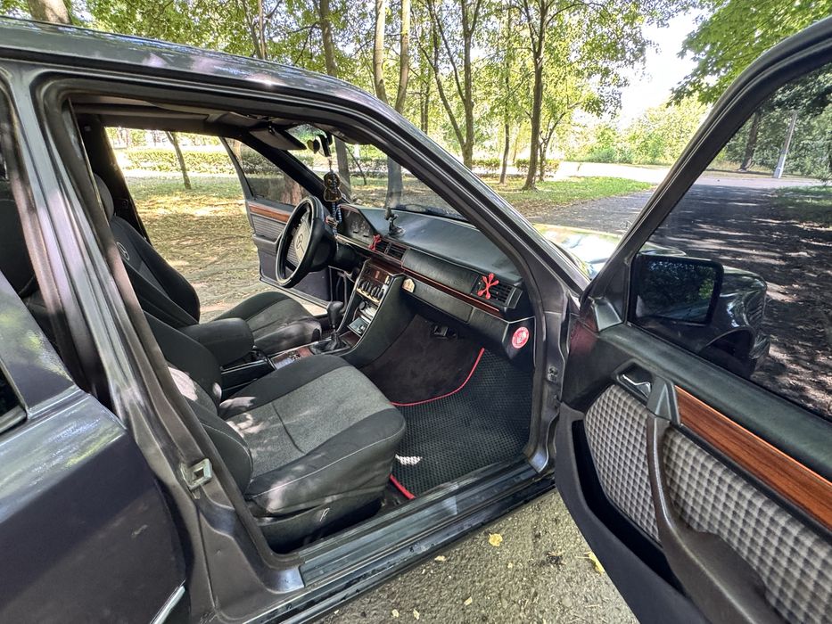 Mercedes w124 2.5 дизель