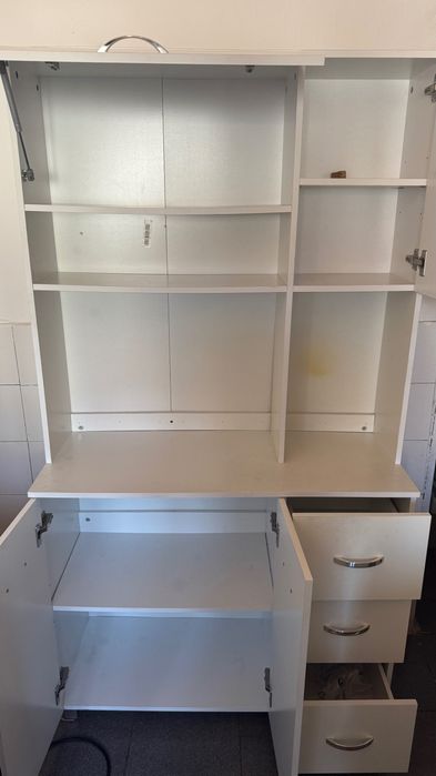 Armário de cozinha 4 portas 3 gavetas