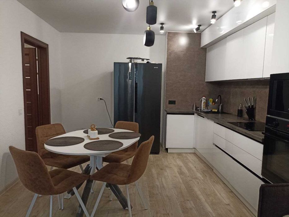 Продажа 2-комнатной квартиры ЖК Вудстория, Винграновского,2