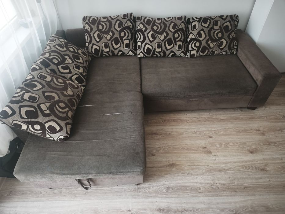 Narożnik szer. 250 cm z funkcją spania