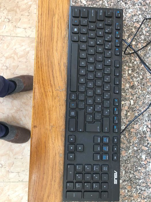 PC ASUS Bom estado de Conservação