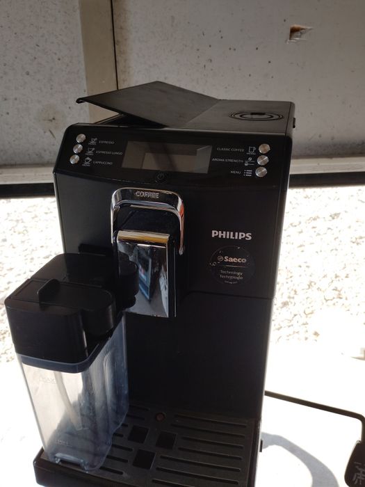 Philips    Saeco