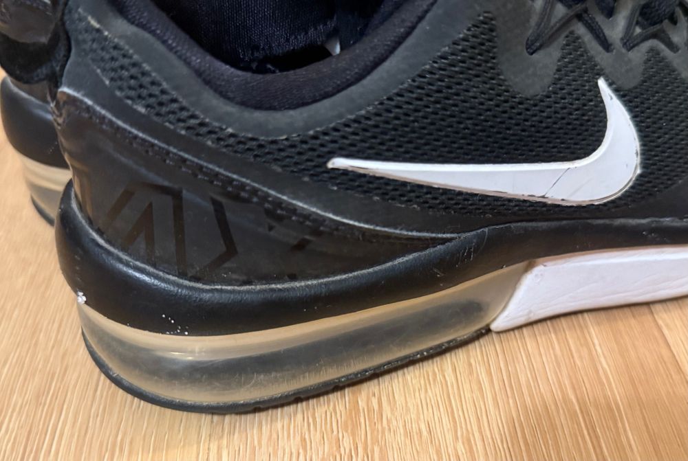 Buty Adidasy wiązane Nike 36,5 Air Max AA5740