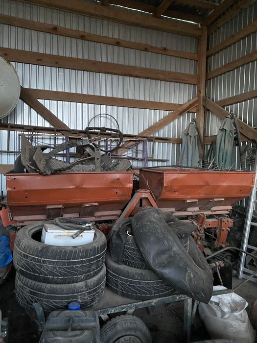 Продам картопле-сажалку