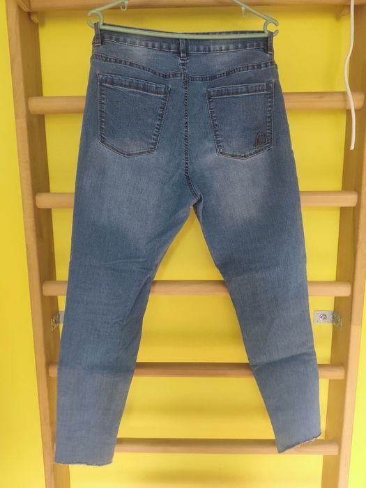 Jeansy damskie skinny mid waist  40