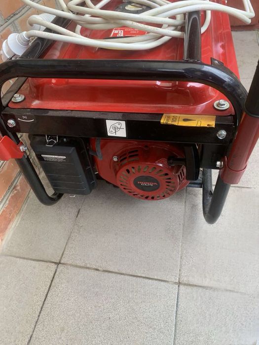 генератор Honda EM6500CXS. бензиновий