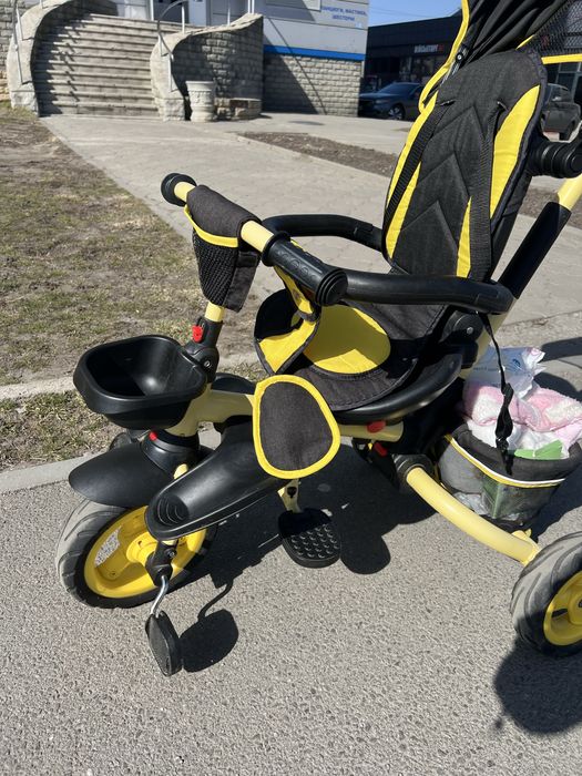 Триколісний велосипед з батьківською ручкою TILLY FLIP T-390  складний