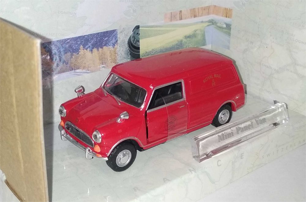 Cararama - Mini Panel Van - Royal Mail