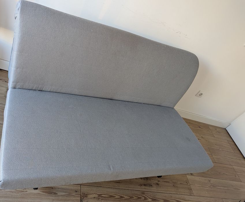 Sofá Cama IKEA. Muito bom estado e confortável