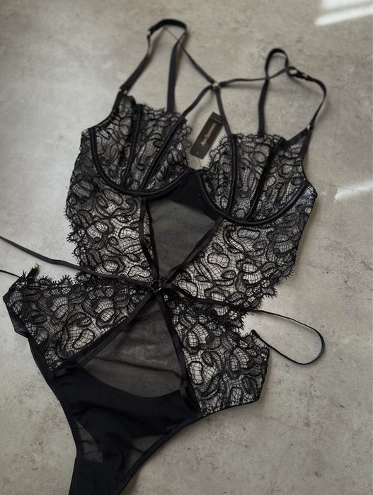 Білизна AnnSummers