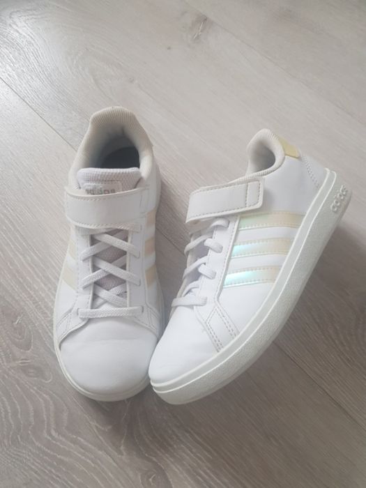 Кросовки кеди Adidas 33 розмір 21,5см