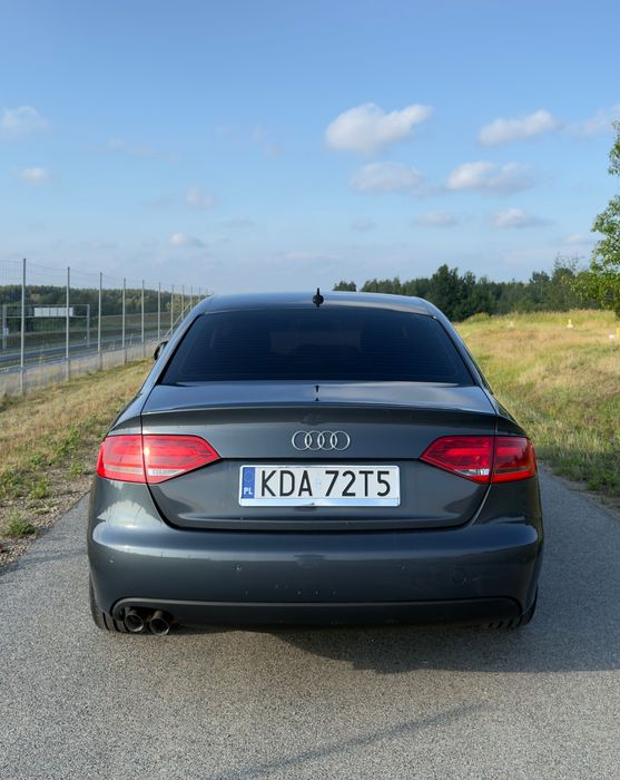 Audi A4 B8 2008r