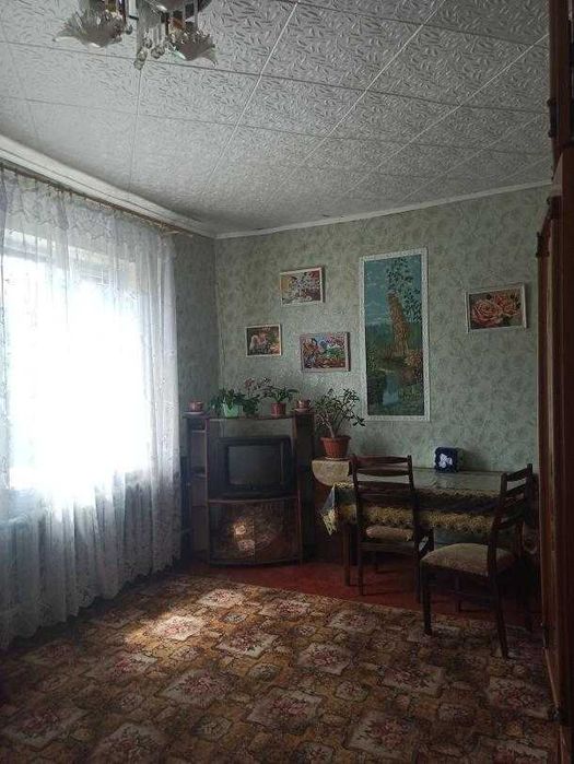 Продам будинок в центрі Дергачів
