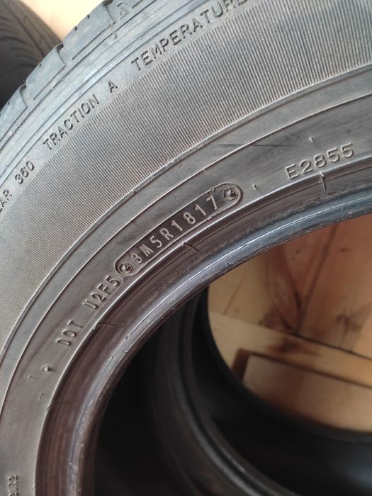 Шини Dunlop 225/65 17