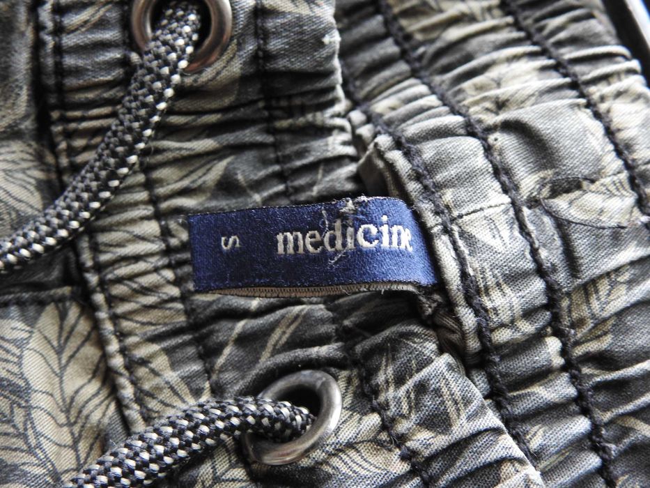 Spodnie wzorzyste Medicine