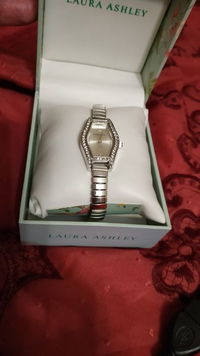Подарунок! Жіночий годинник Laura Ashley, оригінал