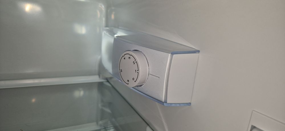 Chlodziarka Electrolux LRB3AF12S