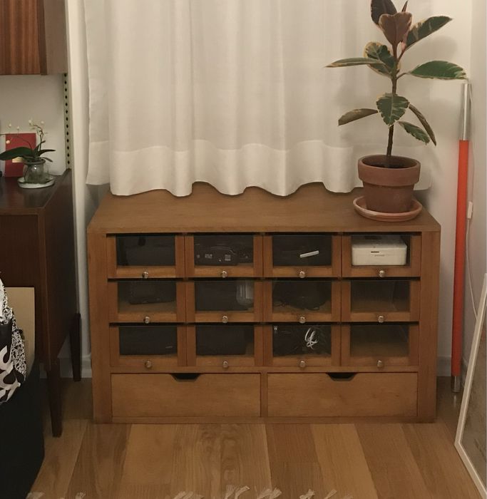 Movel antigo madeira de gavetinhas