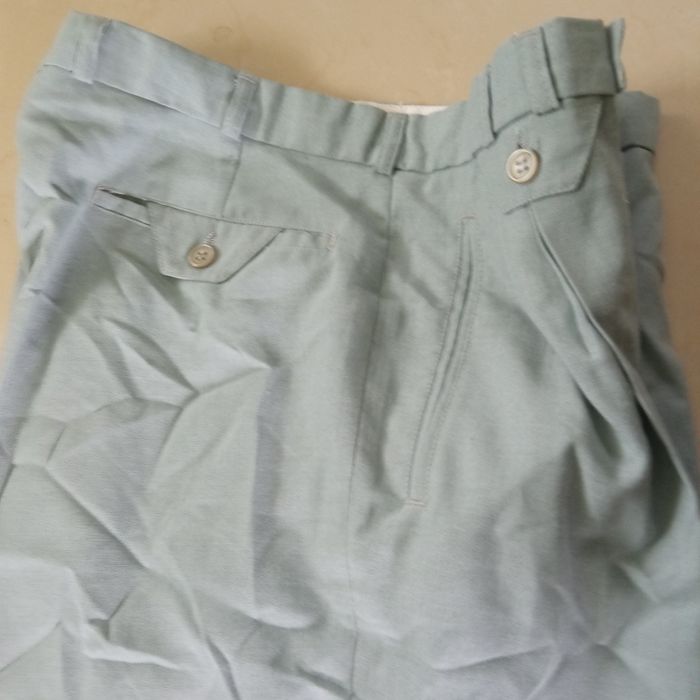 Umberto Rosetti letnie eleganckie spodnie męskie 30% wiskoza 88 cm pas