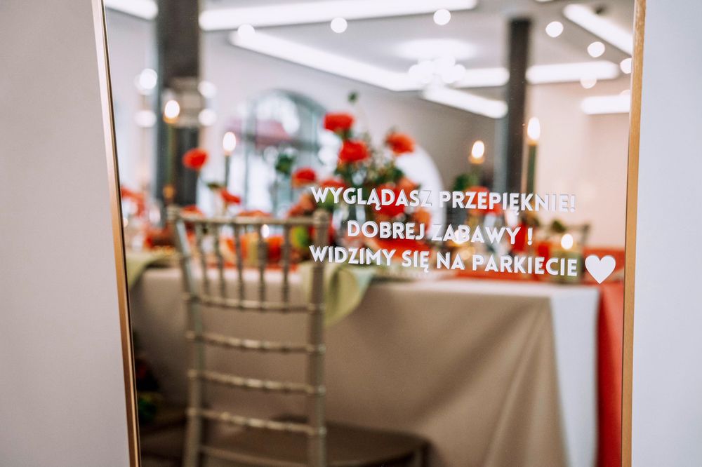 Lustro powitalne Selfie Mirror na wesela i inne eventy personalizowane