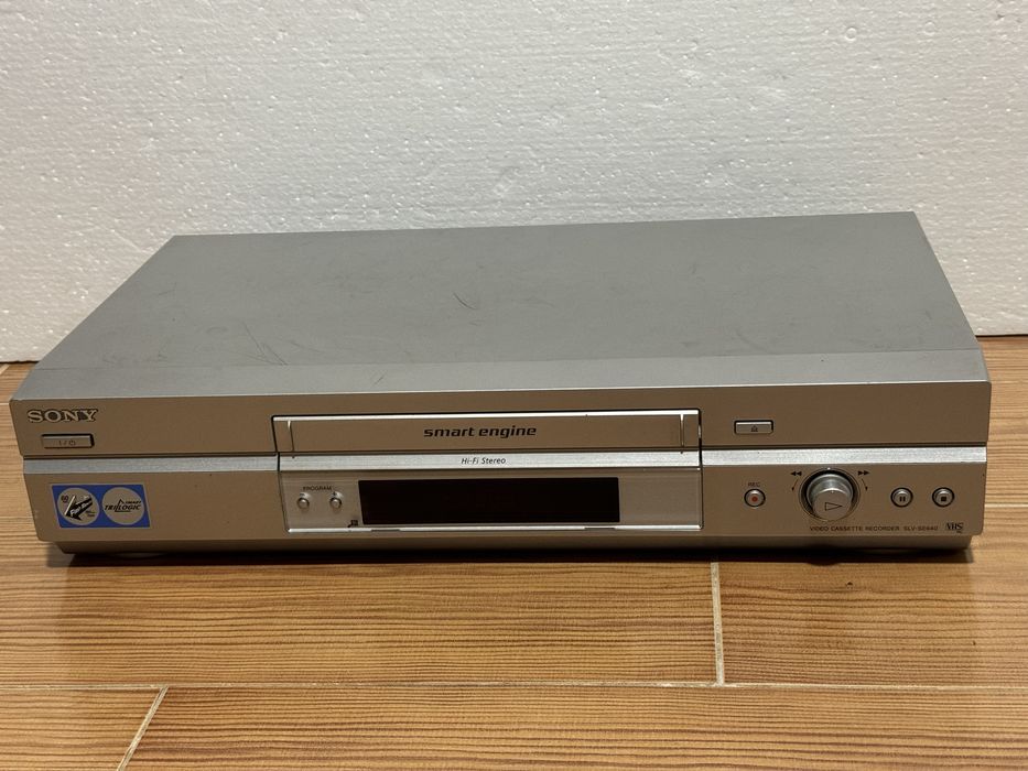 Leitor/Gravador VHS SONY