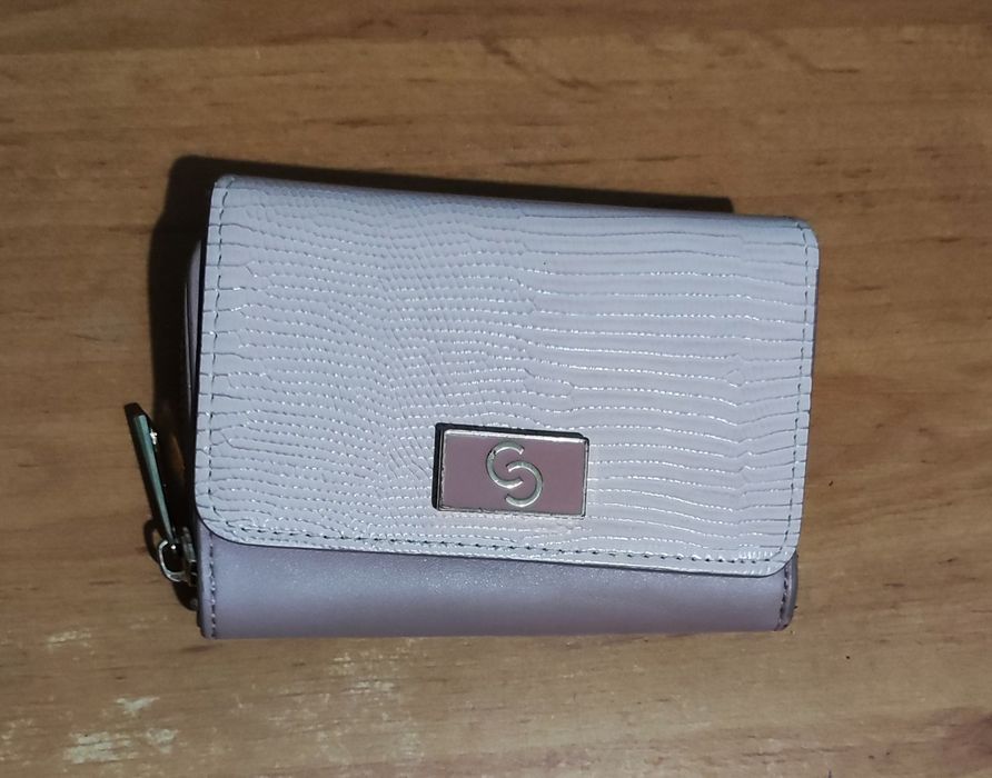 Продам кошельки женские