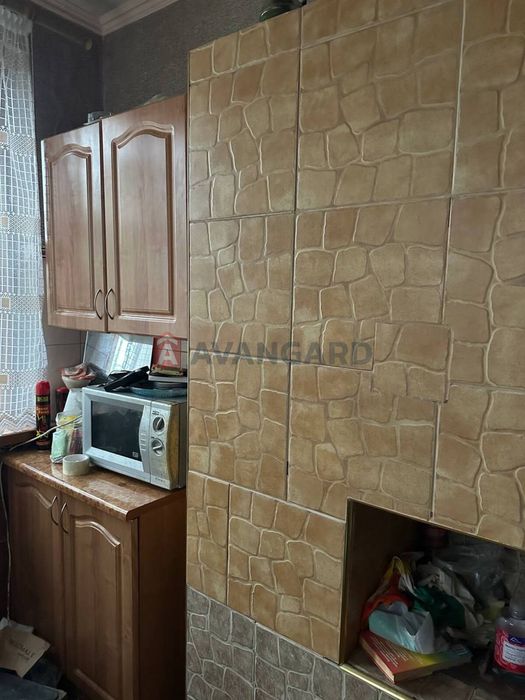 Продаж будинка з комунікаціями та ремонтом