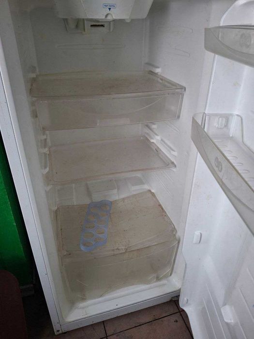 Холодильник Daewoo FR-292