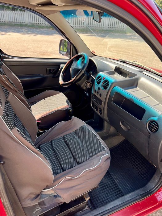 Продам Peugeot Partner 2006 1.6 hdi пассажир