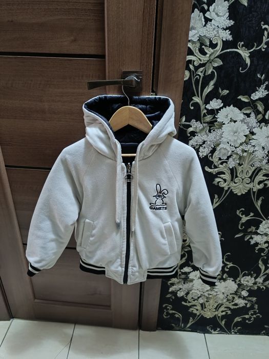 Куртка для дівчинки